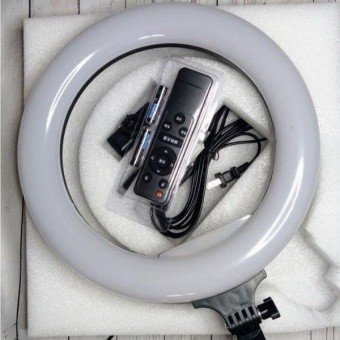 Led lampa u obliku prstena - Slika 2